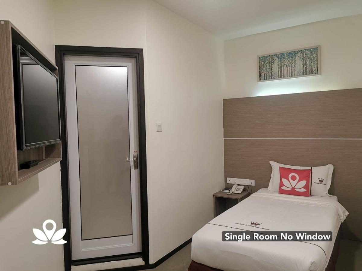 Zen Rooms Ambassador Residence Bintulu Dış mekan fotoğraf
